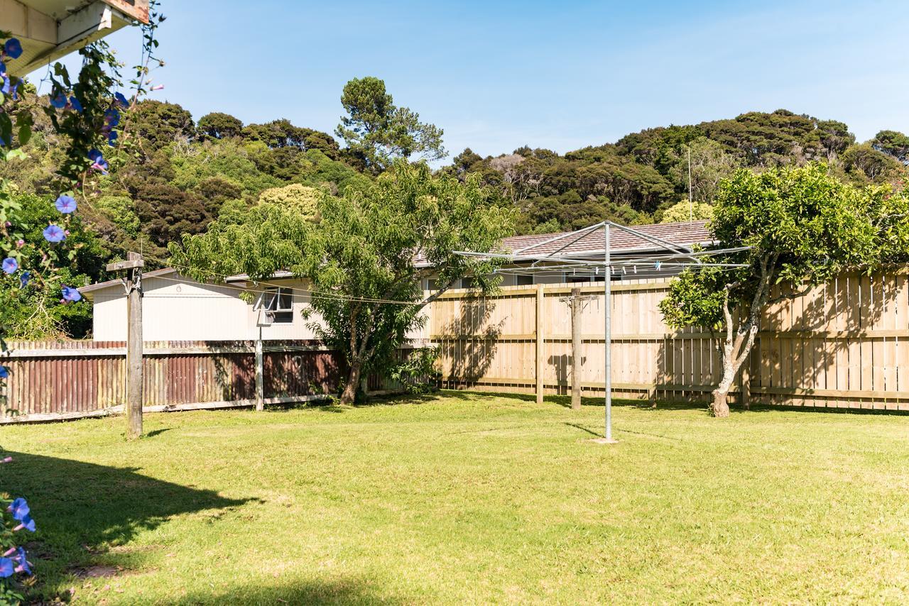Waitangi Beach Bach 30B Exteriér fotografie